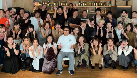 社員の集合写真